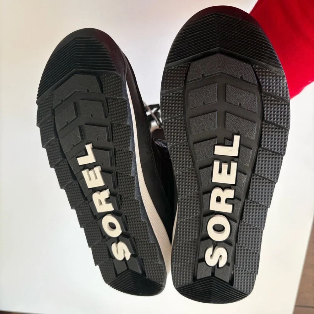 Sorel || Unisex Whitney II Waterproof Snow Rain Boots Furry Lined Black‎ 2 NWT